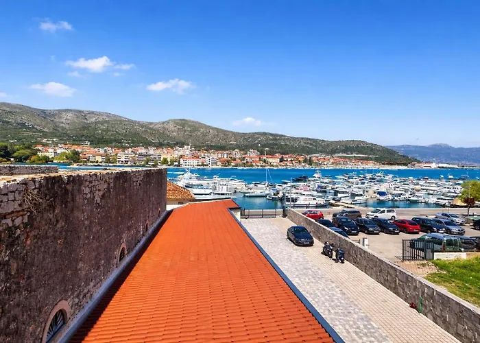 Boutique Rooms Malo More - Old Town And Parking