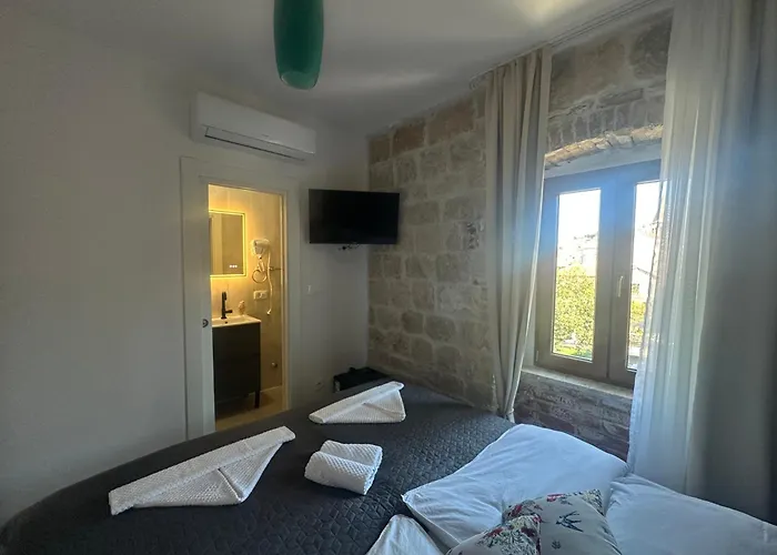 Boutique Rooms Malo More - Old Town And Parking